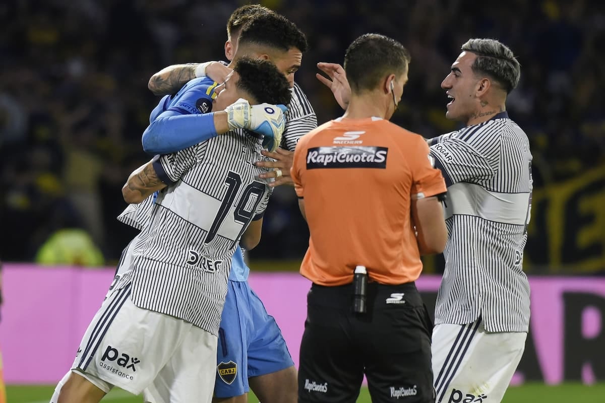 Boca zafó del papelón y va por Racing: el fallo que dejó a Vélez con las manos vacías
