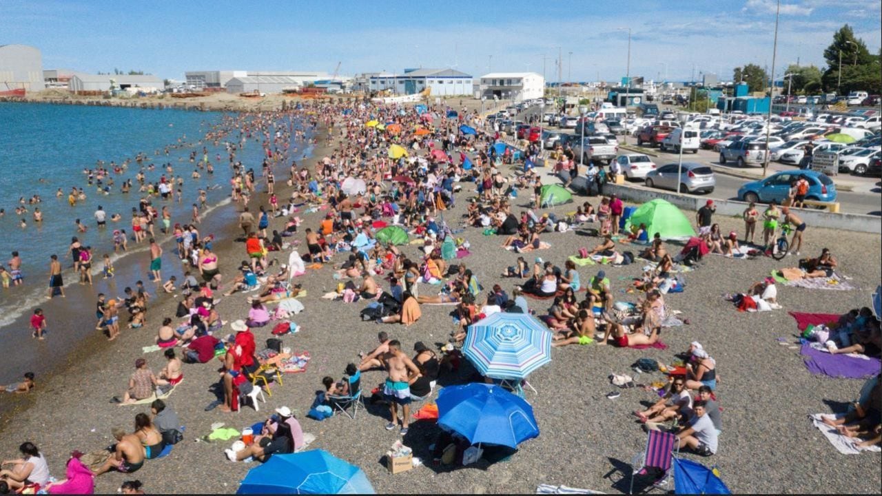 Comodoro Rivadavia se prepara para una temporada clave con ballenas, mar y estepa como ejes