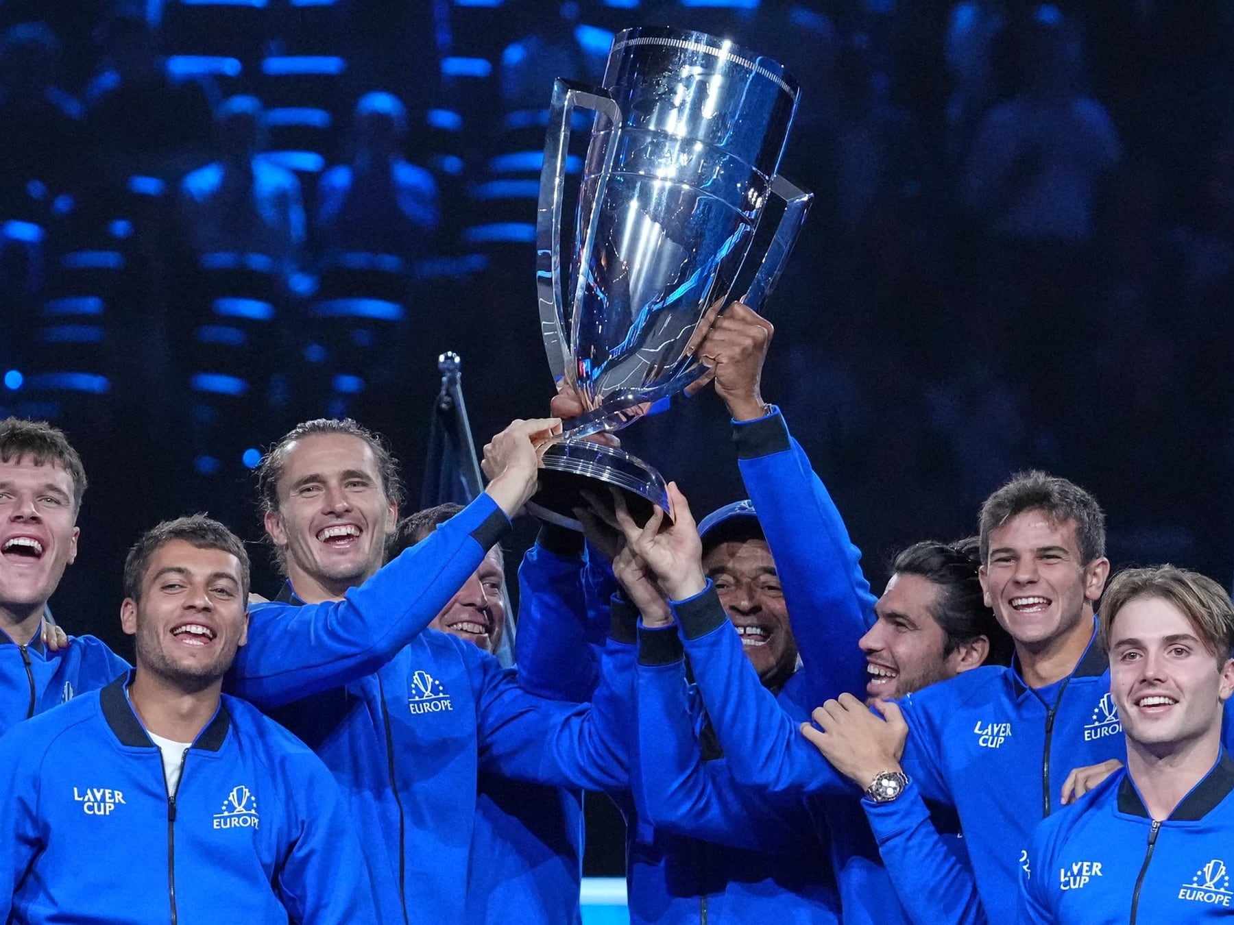 Zurdo Zverev cerró el show: Europa levantó la Laver Cup en Londres y Cerúndolo se quedó con las ganas