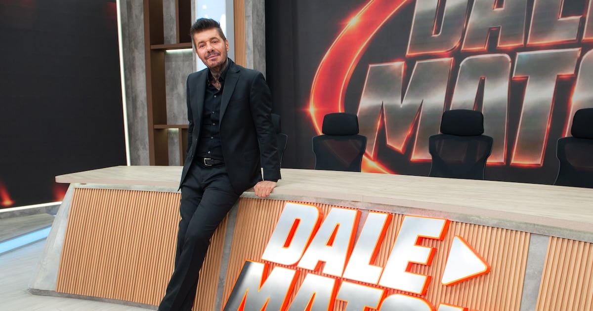 Tinelli vuelve a la mesa, pero ahora la mesa es otra: streaming y vida privada al mismo tiempo