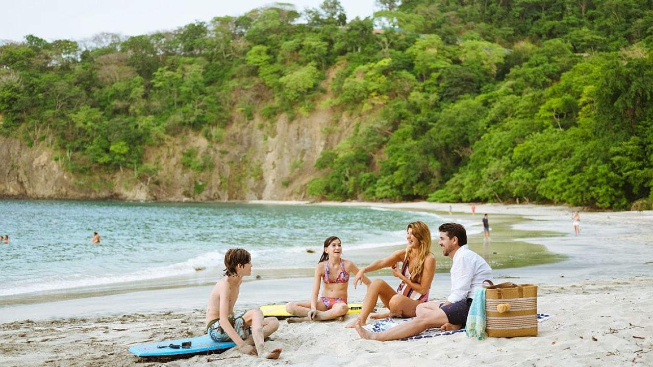 Costa Rica redobla la apuesta por el turista argentino con su menú de selva, volcán y dos océanos