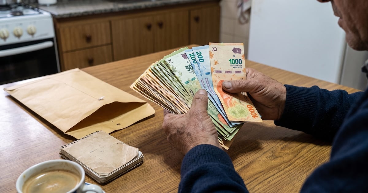 La mora en los créditos a personas llegó al 18,4% del stock y ya encadena veintidós meses en alza
