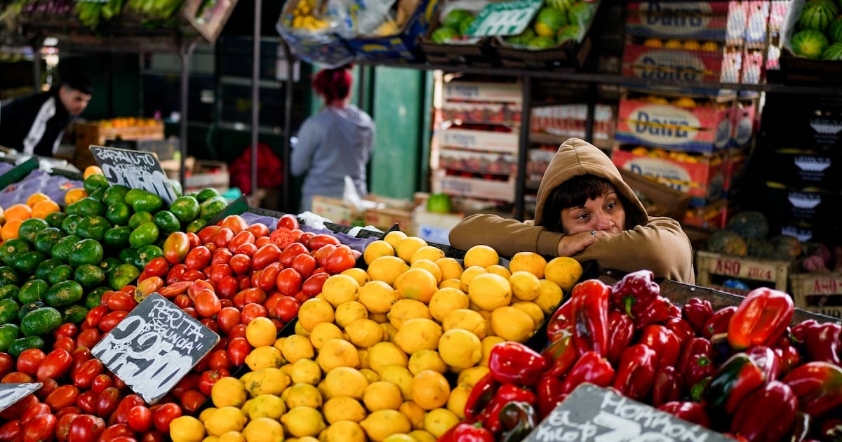 El tomate se comió el mes: la verdura que se disparó 34% y dejó atrás al resto de la mesa