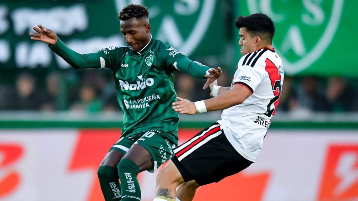 Sarmiento da el golpe en Junín y se prende arriba: le ganó 1-0 a River con golazo de Contrera