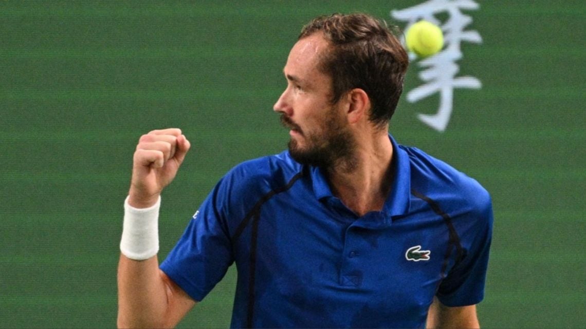 Jódar y Medvedev se cruzan en Shanghái: el pibe de 20 años va por la sorpresa ante un campeón de 2019