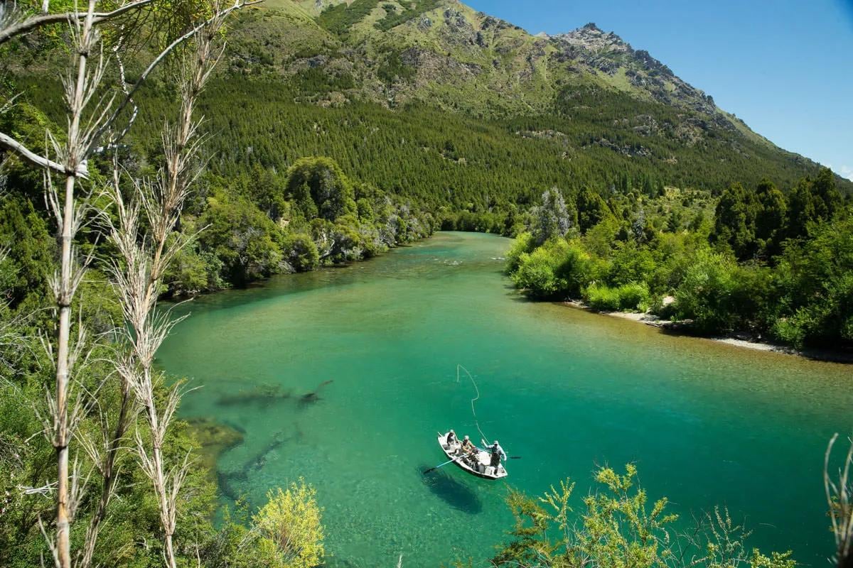 Neuquén abre la venta de permisos de pesca: arranca la temporada el 1 de noviembre y hay valores para todos los bolsillos